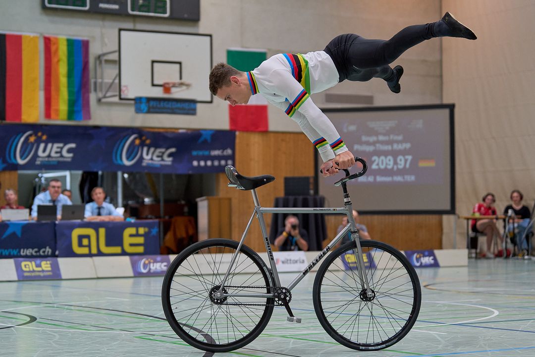 Hallenradsport EM Elite: Team Deutschland gewinnt alle Titel im Kunstradsport sowie Radball Frauen