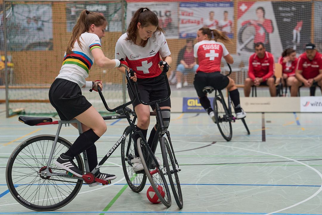 Hallenradsport EM Elite: Team Deutschland gewinnt alle Titel im Kunstradsport sowie Radball Frauen