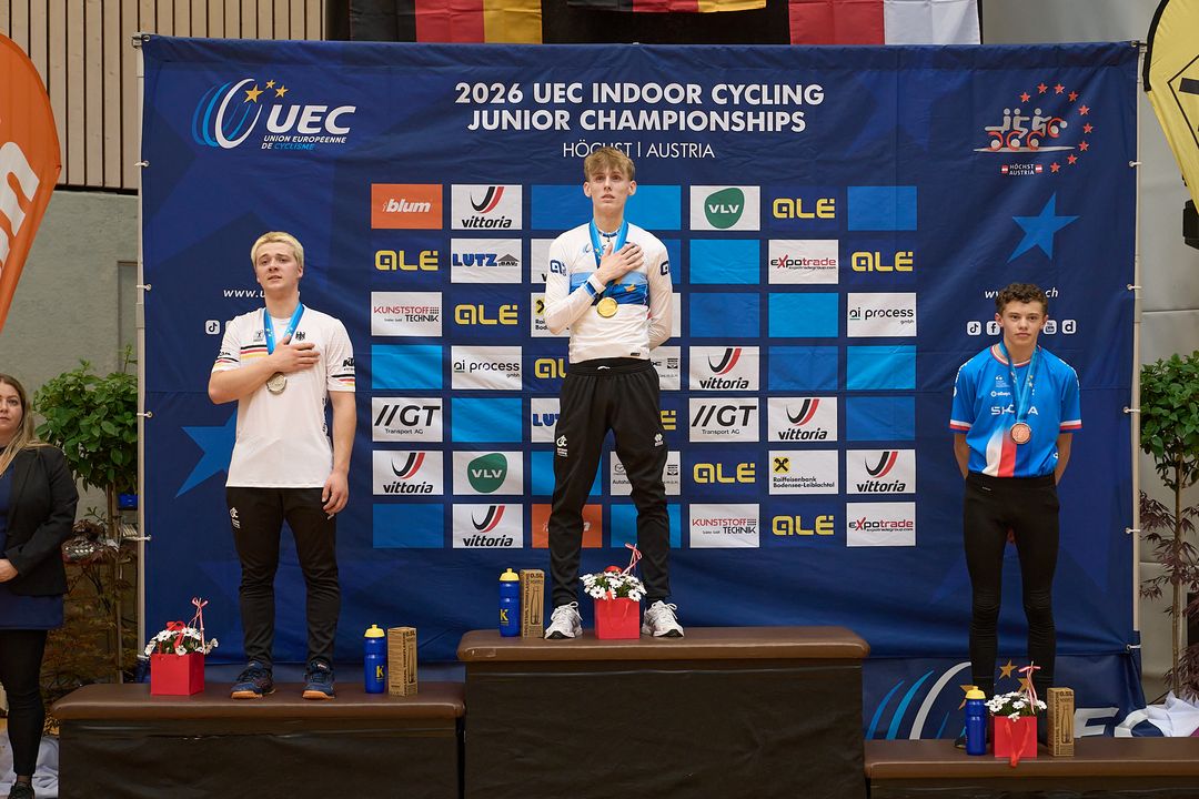 EM U19 Hallenradsport: Ebnat verteidigt Titel im 4er, Gold für Fink/Gerlach und Silber für Maximilian Keller
