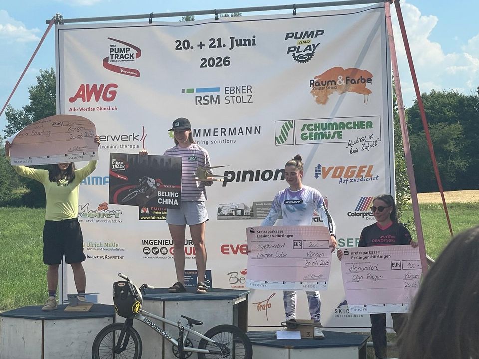 Hitzeschlacht auf dem Pumptrack: Spektakulärer  Auftakt beim UCI Pump Track World Championship  Qualifier in Köngen