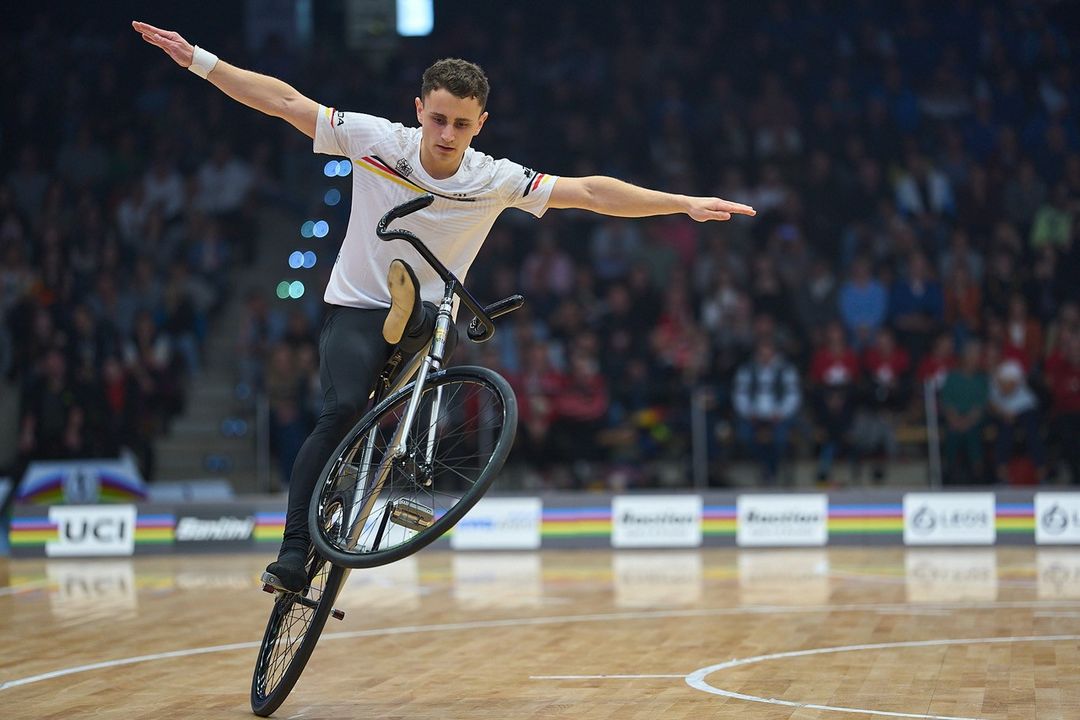 Hallenradsport EM Elite: Team Deutschland gewinnt alle Titel im Kunstradsport sowie Radball Frauen