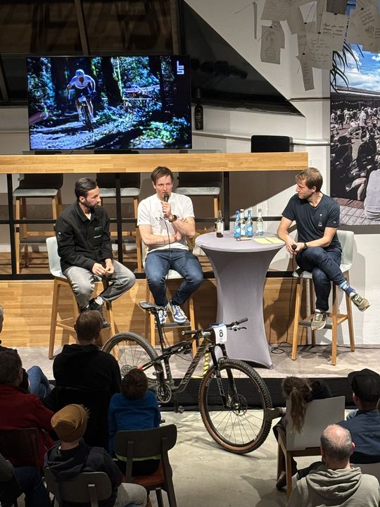 Einblick in das sportliche Leben von MTB Profi Luca Schwarzbauer