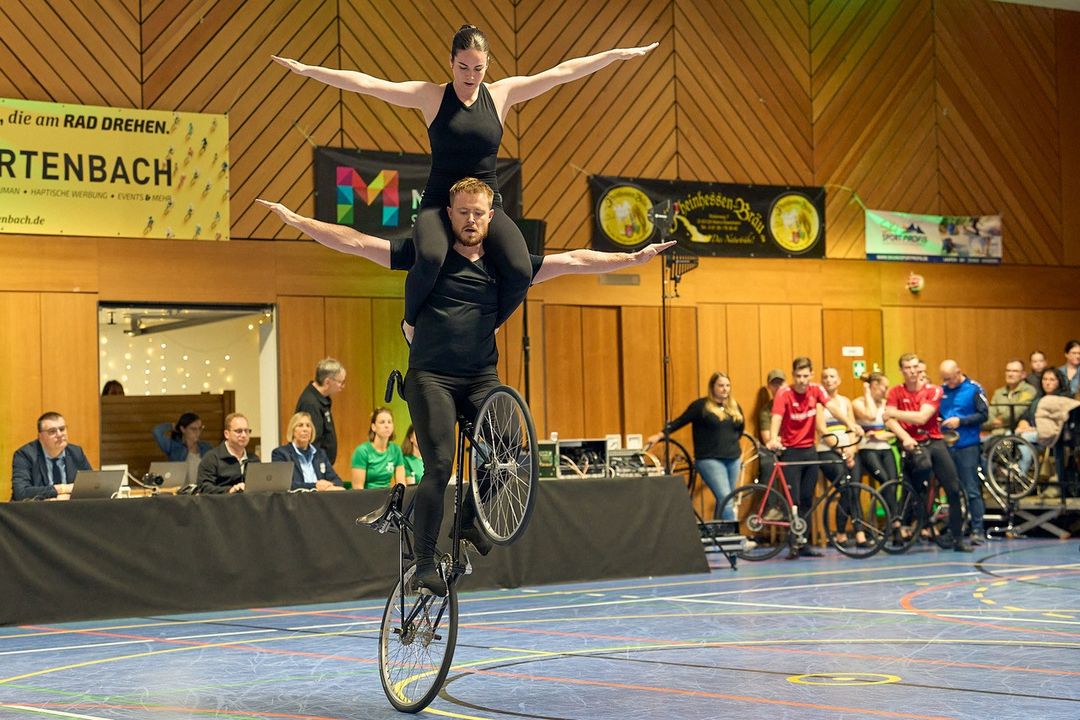 Hallenradsport EM Elite: Team Deutschland gewinnt alle Titel im Kunstradsport sowie Radball Frauen